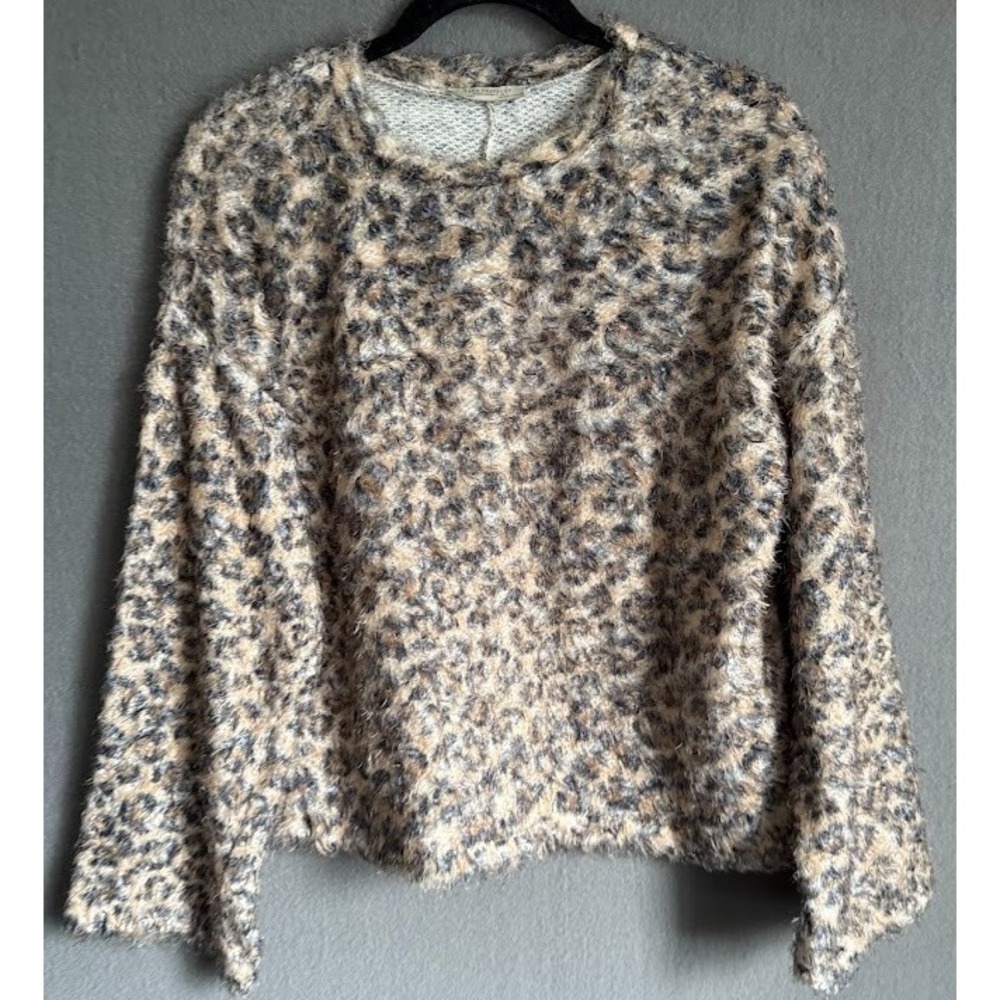 Zara Trafaluc Sweater Women Small Fuzzy Leopard‎ Print Long Sleeve Pullover Fall